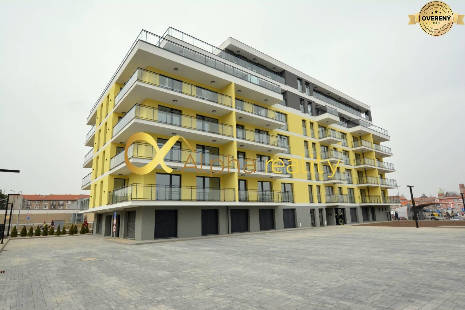 Rezervované: Novostavba 2 izbový byt s veľkou loggiou, Kežmarok-Juh