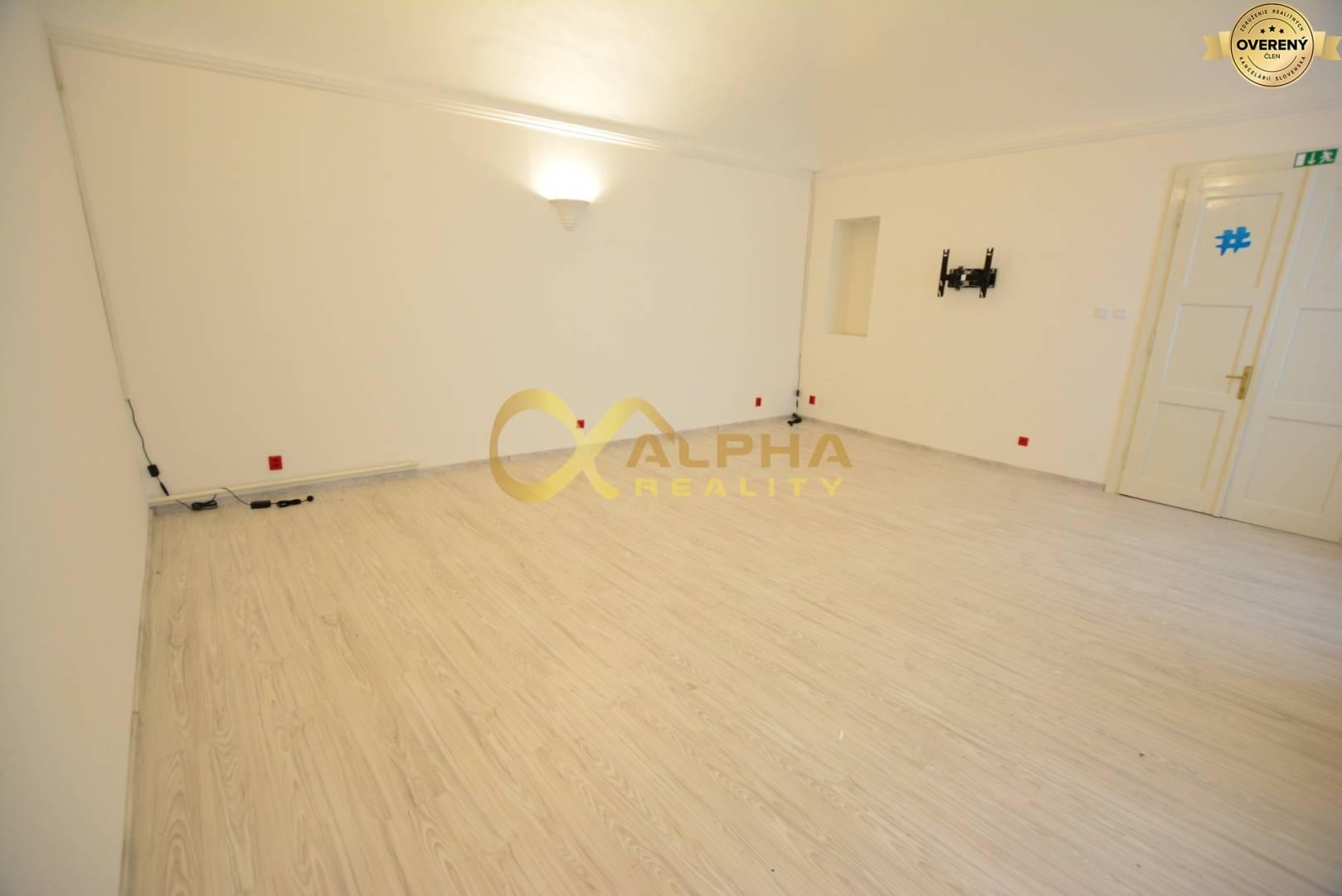 Prenájom obchodné, kancelárske priestory, centrum, Spišská Nová Ves