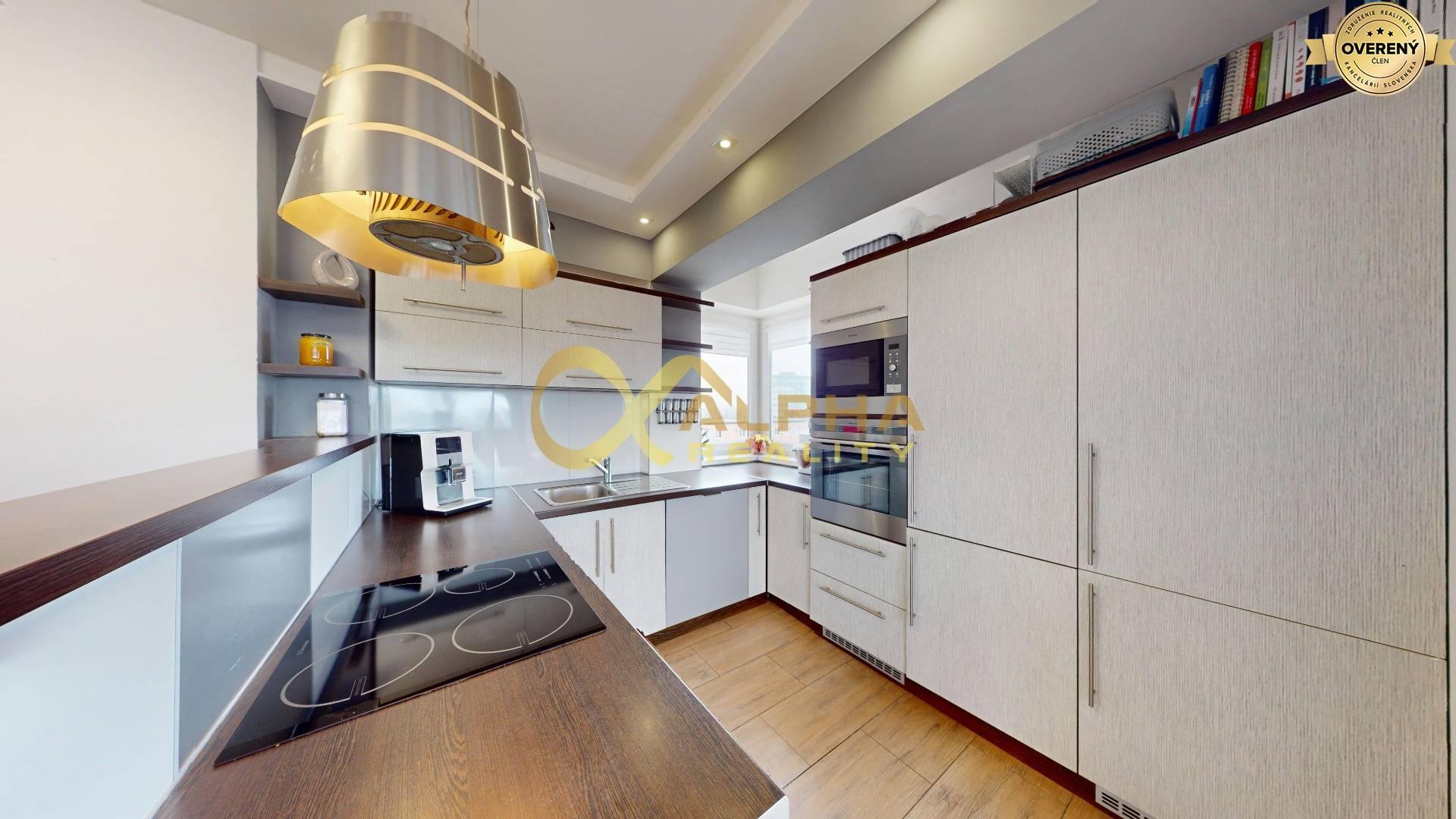 EXKLUZÍVNE 3 izbový byt s balkónom a garážou, Medza, Spišská Nová Ves