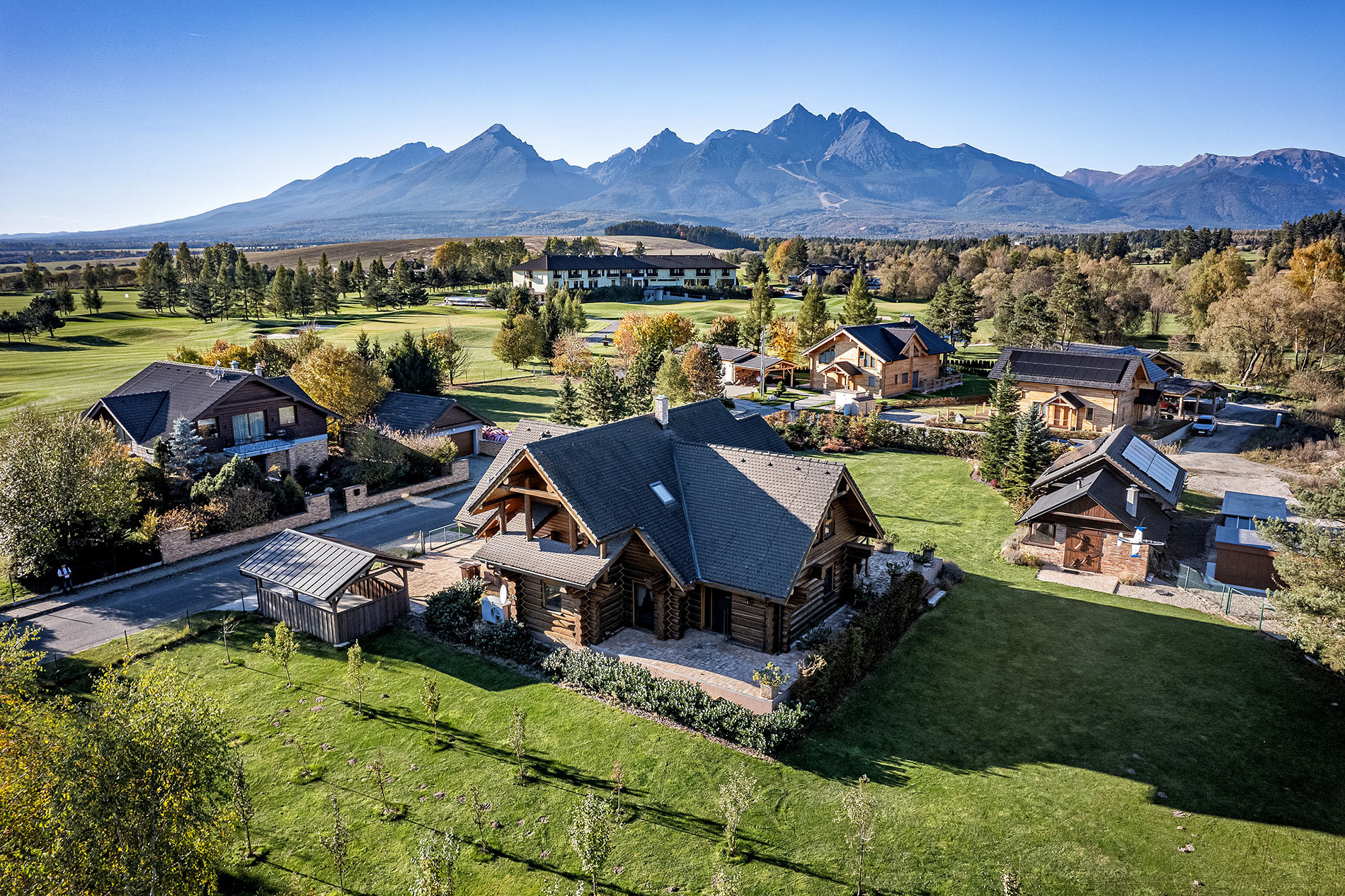 Zrubový rodinný dom, Veľká Lomnica