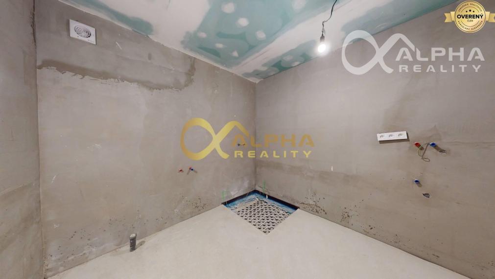 Exkluzívne 2i apartmán, balkón, 86m2, centrum, Sp. Nová Ves