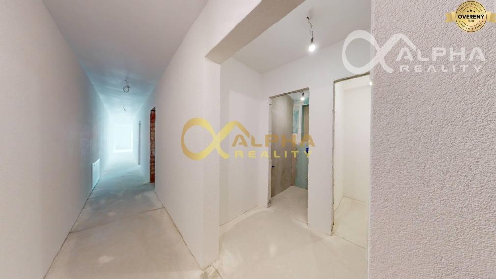 Exkluzívne 2i apartmán, balkón, 86m2, centrum, Sp. Nová Ves