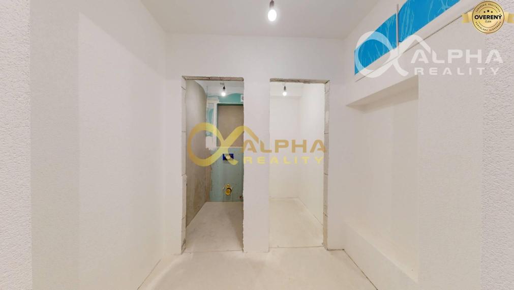 Exkluzívne 2i apartmán, balkón, 86m2, centrum, Sp. Nová Ves