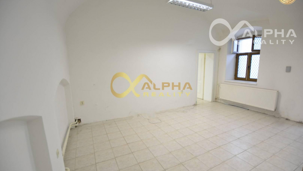 Prenájom obchodných priestorov, centrum, Spišská Nová Ves