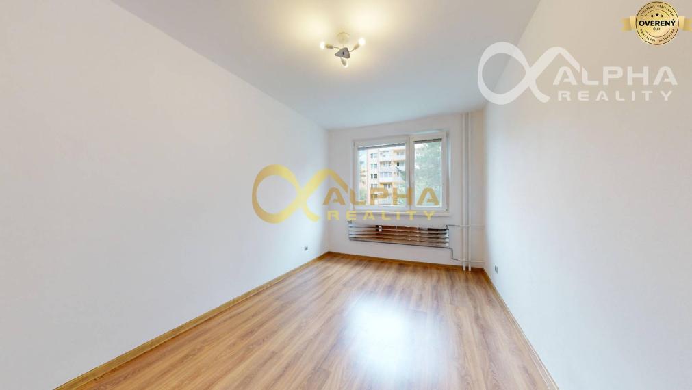 Prenájom: 4 izbový byt s loggiou, sídlisko Mier, Sp.N.Ves