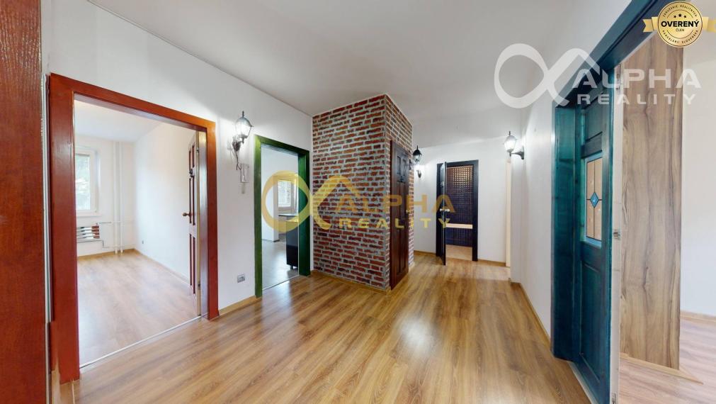 Prenájom: 4 izbový byt s loggiou, sídlisko Mier, Sp.N.Ves