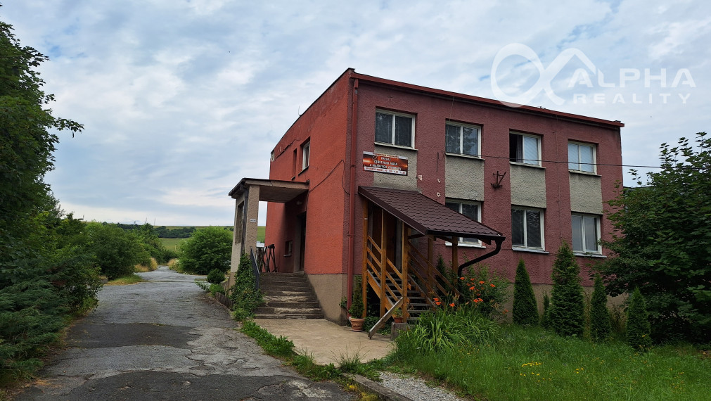 Poľnohospodársky areál, Spišské Vlachy, okres Spišská Nová Ves