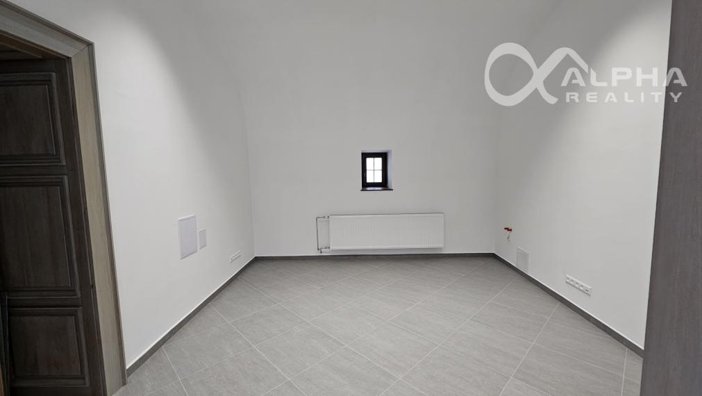 Prenájom obchodných priestorov, 268m2, Letná ulica, Spišská Nová Ves