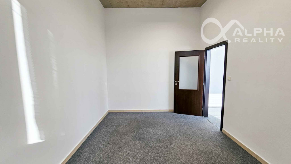 Prenájom: kancelársky priestor 12,90 m2, Spišská Nová Ves