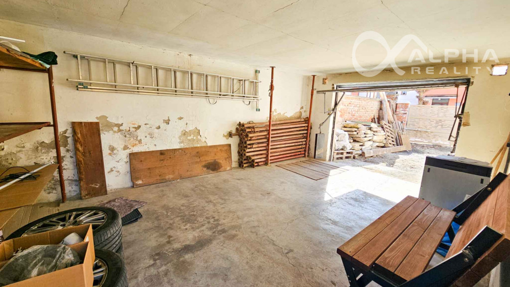 Prenájom: Garáž s priľahlým pozemkom, centrum, Spišská Nová Ves