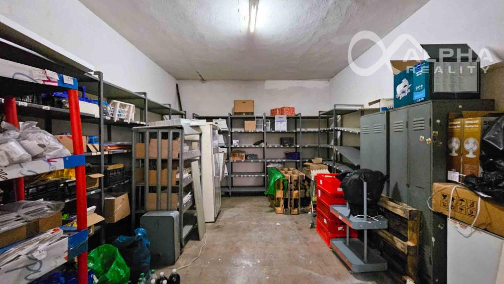 Budova s pozemkom, obec Helcmanovce, okres Gelnica