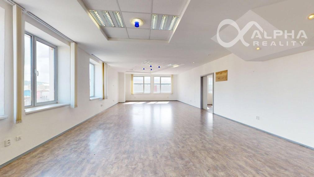 Prenájom: Polyfunkčný priestor, Radlinského, Spišská Nová Ves