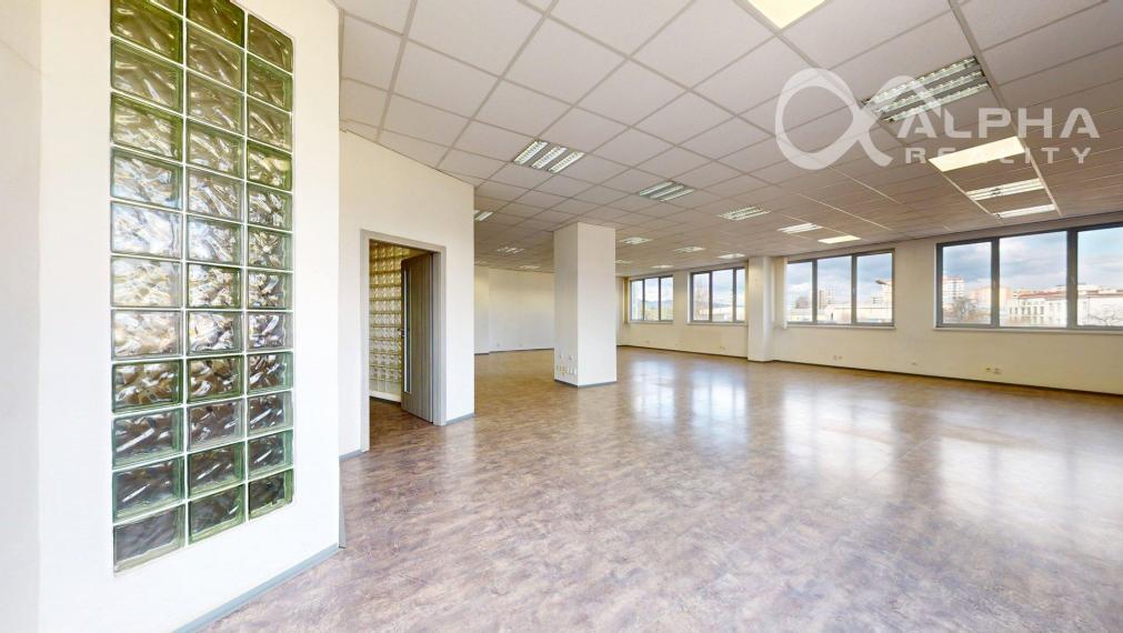 Prenájom: Polyfunkčný priestor, Radlinského, Spišská Nová Ves