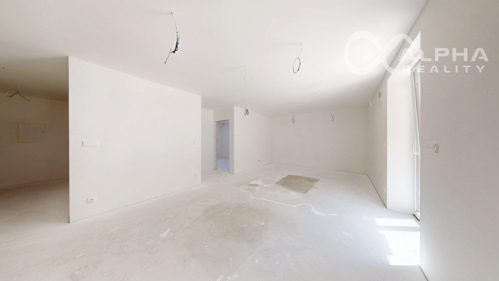 EXKLUZÍVNE 3i byt 113,09m2 s terasou, parkovaním, Nov. Huta