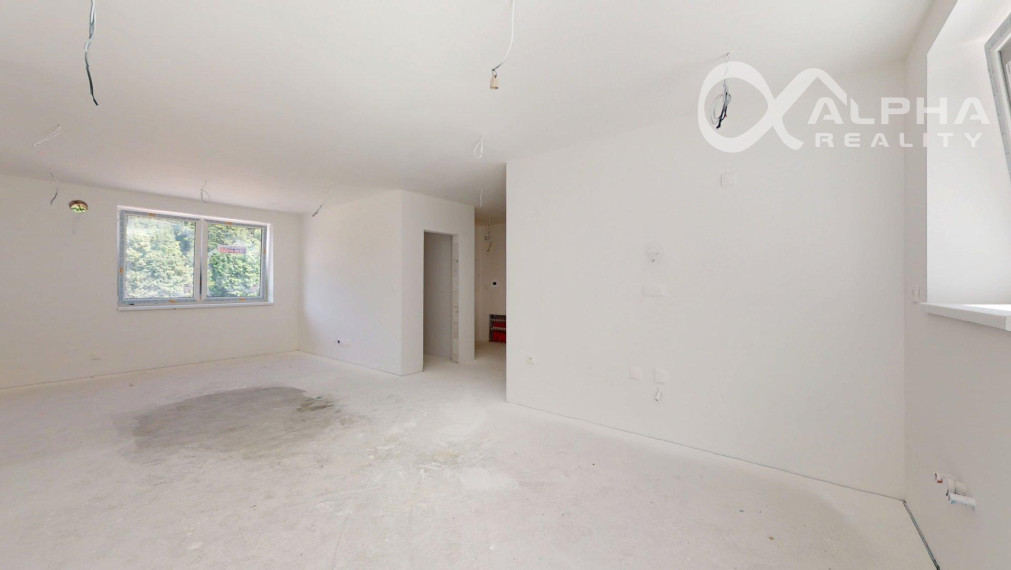 EXKLUZÍVNE 3i byt 128,53m2 s terasou, parkovaním, Nov. Huta