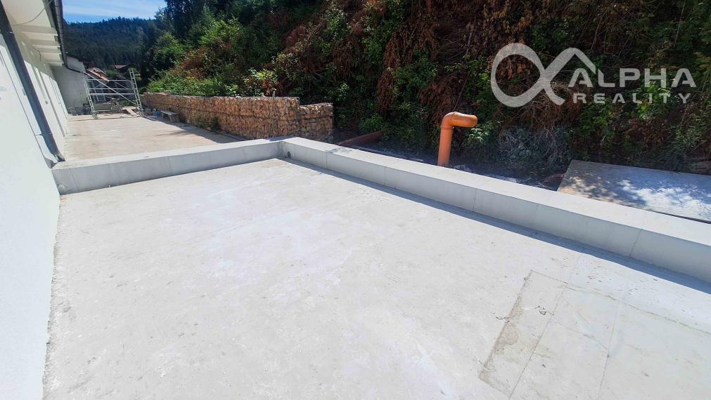 EXKLUZÍVNE 3i byt 128,53m2 s terasou, parkovaním, Nov. Huta