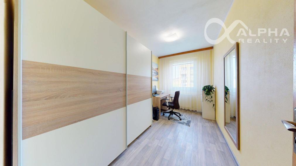 EXKLUZÍVNE 5i byt s loggiou, sídl. Západ, Spišská Nová Ves