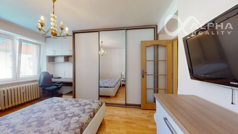 Prenájom 2 izbový byt, centrum, Spišská Nová Ves