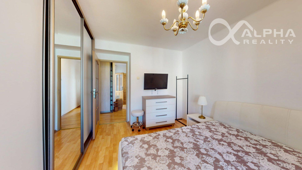 Prenájom 2 izbový byt, centrum, Spišská Nová Ves