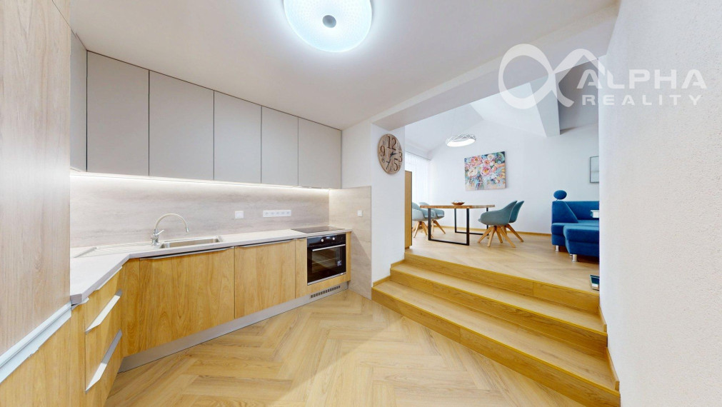 Exkluzívny 2 izbový byt s parkovaním, centrum, Spišská Nová Ves