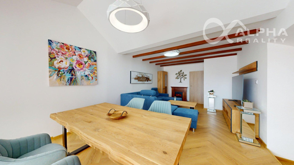 Exkluzívny 2 izbový byt s parkovaním, centrum, Spišská Nová Ves