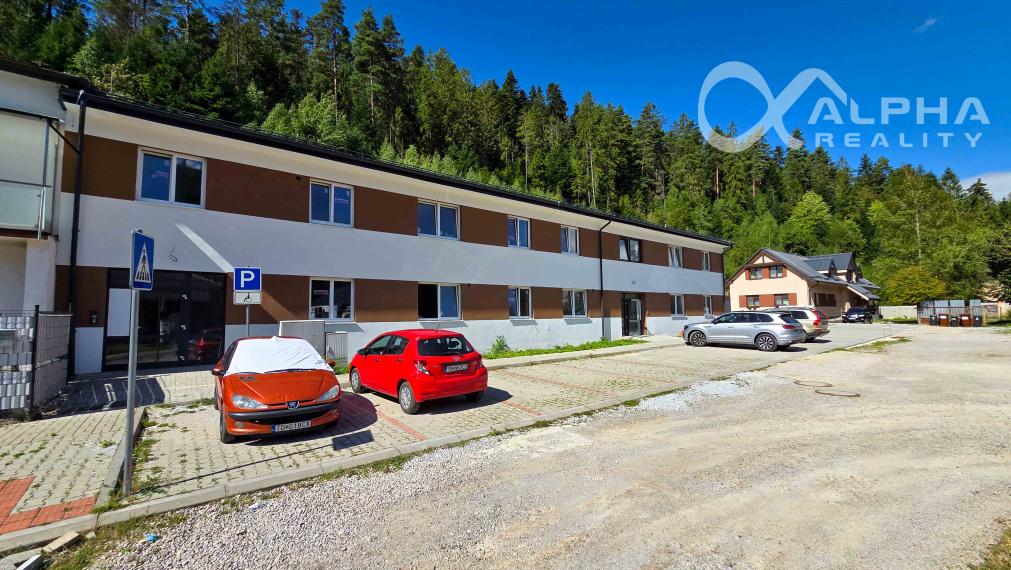 EXKLUZÍVNE 3i byt 128,53m2 s terasou, parkovaním, Nov. Huta