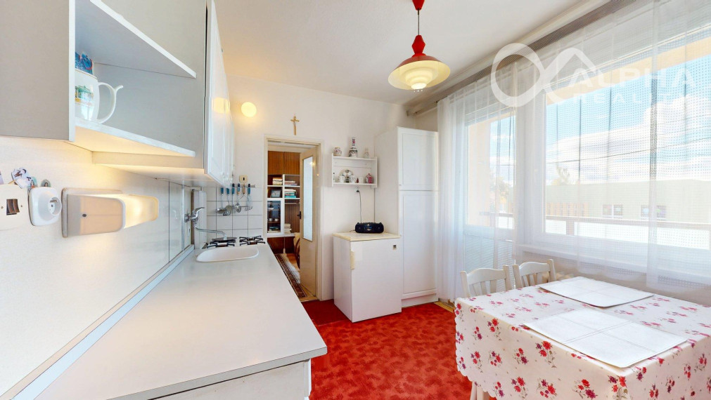 Exkluzívne 3i byt, 2 loggie, centrum, Spišská Nová Ves