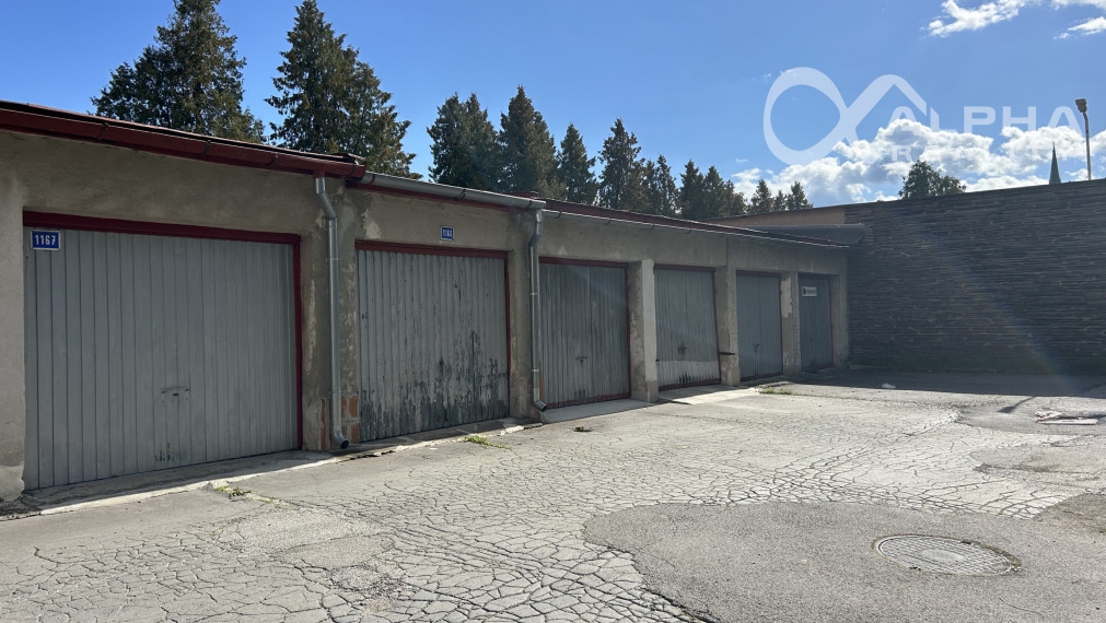 Exkluzívne 3i byt, 2 loggie, centrum, Spišská Nová Ves