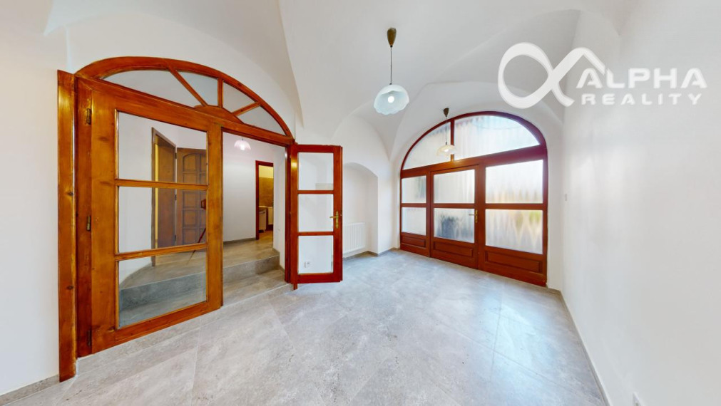 Prenájom obchodný, kancelársky priestor, centrum, Sp. N. Ves