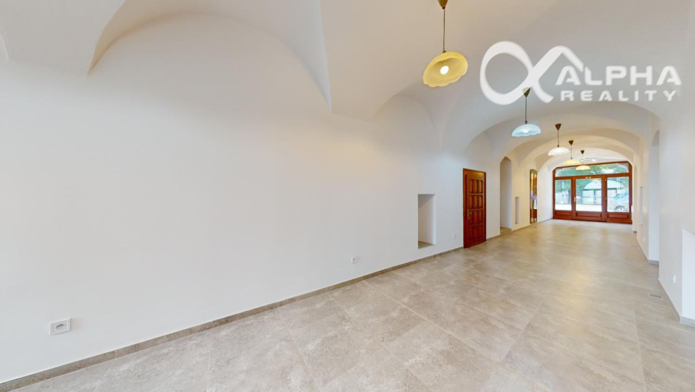 Prenájom obchodný, kancelársky priestor, centrum, Sp. N. Ves