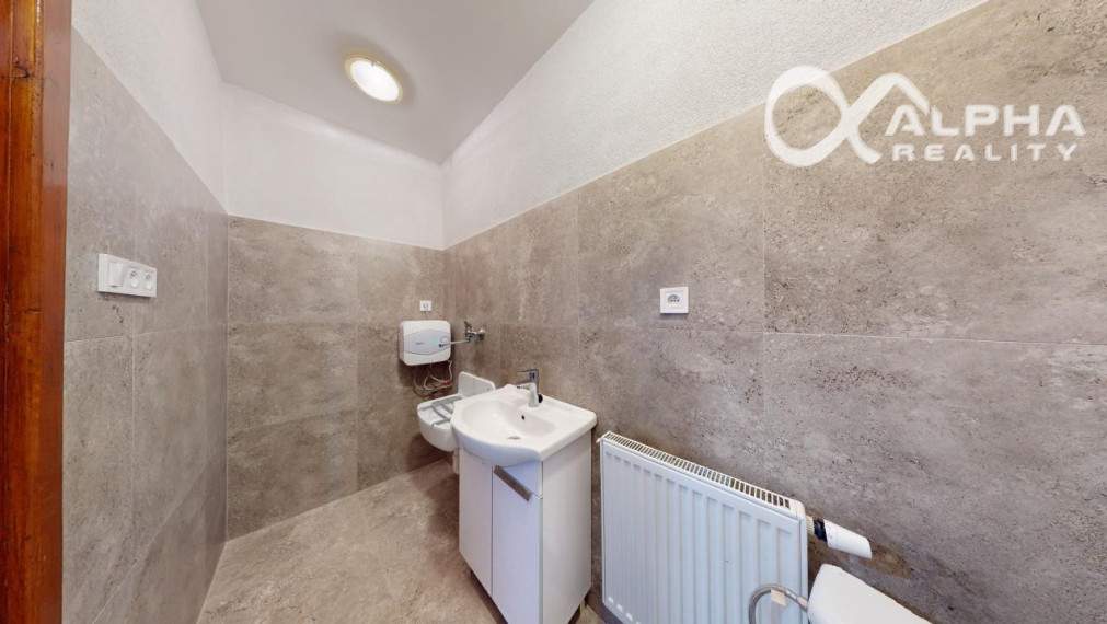 Prenájom obchodný, kancelársky priestor, centrum, Sp. N. Ves