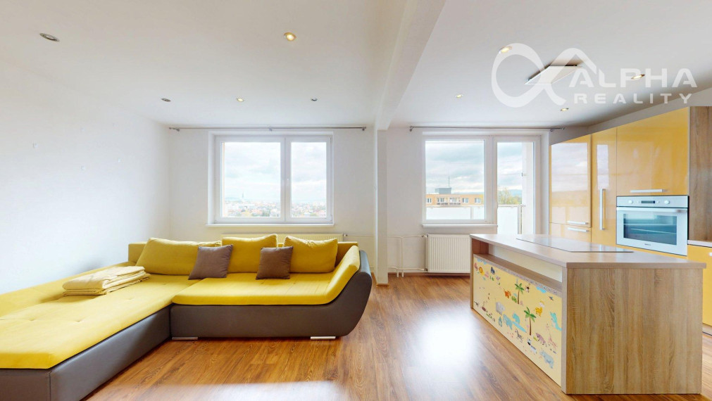 EXKLUZÍVNE 2i byt s loggiou, sídl. Mier, Spišská Nová Ves