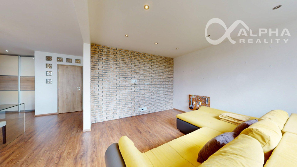 EXKLUZÍVNE 2i byt s loggiou, sídl. Mier, Spišská Nová Ves