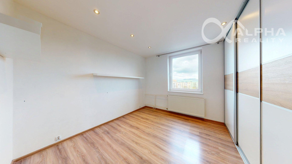 EXKLUZÍVNE 2i byt s loggiou, sídl. Mier, Spišská Nová Ves