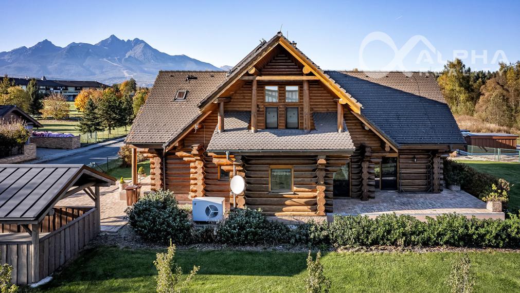 Zrubový rodinný dom, Veľká Lomnica