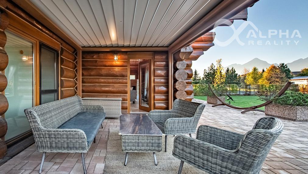 Zrubový rodinný dom, Veľká Lomnica