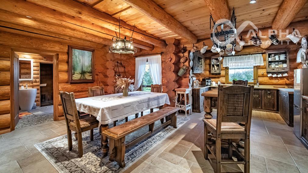 Zrubový rodinný dom, Veľká Lomnica