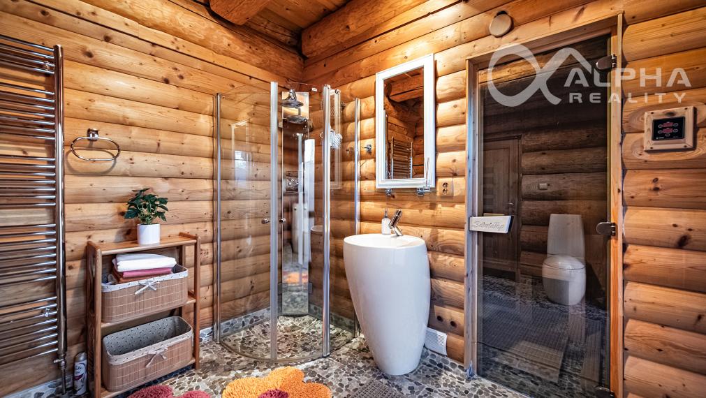 Zrubový rodinný dom, Veľká Lomnica