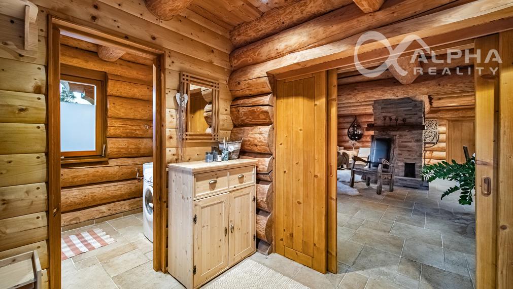 Zrubový rodinný dom, Veľká Lomnica