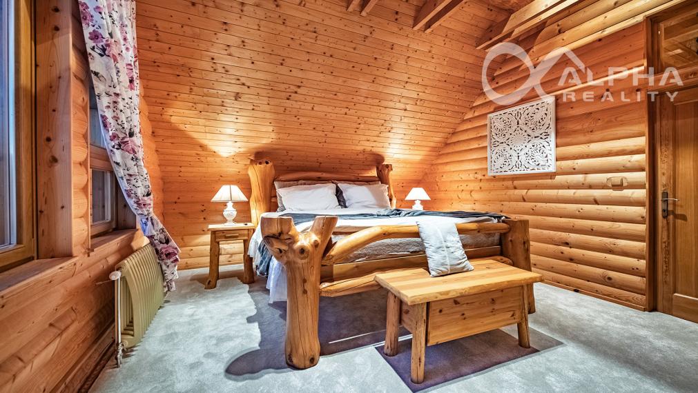 Zrubový rodinný dom, Veľká Lomnica