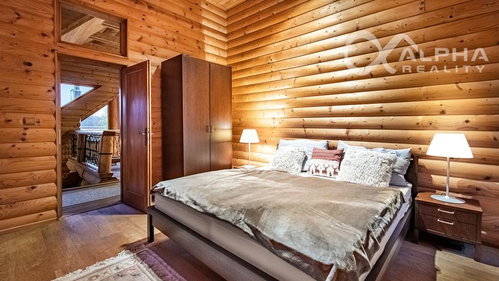 Zrubový rodinný dom, Veľká Lomnica