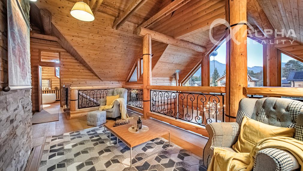 Zrubový rodinný dom, Veľká Lomnica