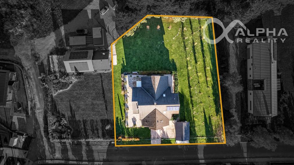 Zrubový rodinný dom, Veľká Lomnica