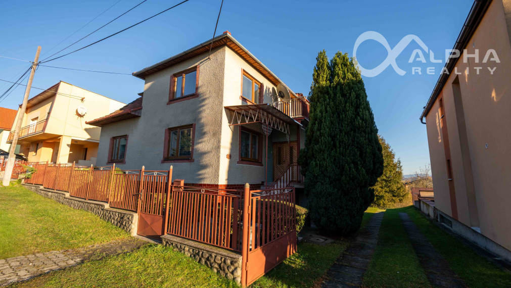 EXKLUZÍVNE Rodinný dom, obec Iliašovce, okres Sp. Nová Ves