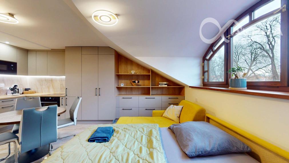 Prenájom garsónka s parkovaním, centrum, Spišská Nová ves