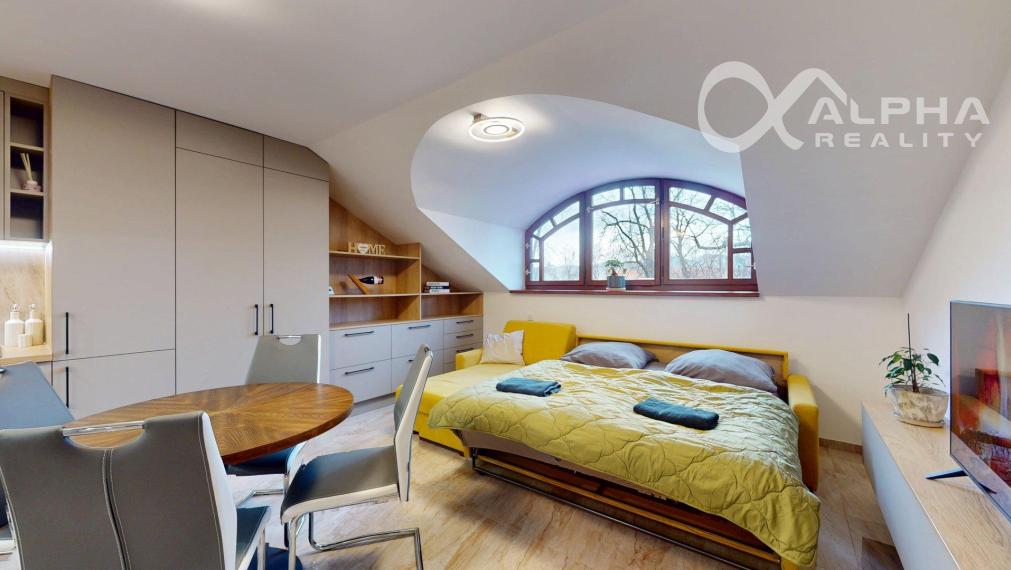 Prenájom garsónka s parkovaním, centrum, Spišská Nová ves