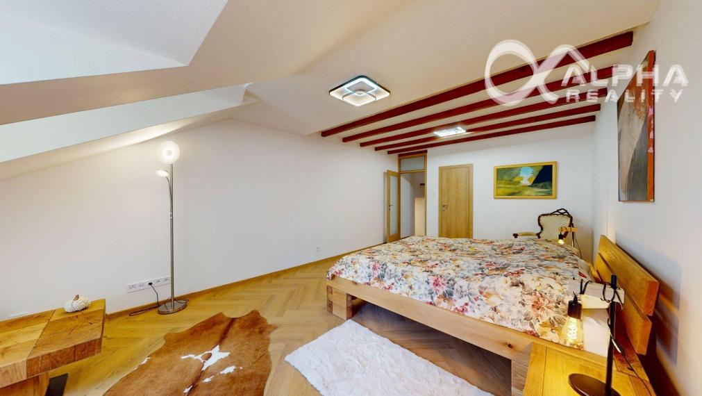 Prenájom 2i byt s parkovaním, centrum, Spišská Nová Ves