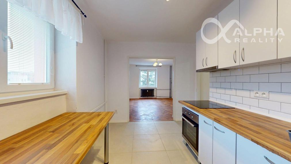 Prenájom 2 izbový byt s balkónom, centrum, Spišská Nová Ves