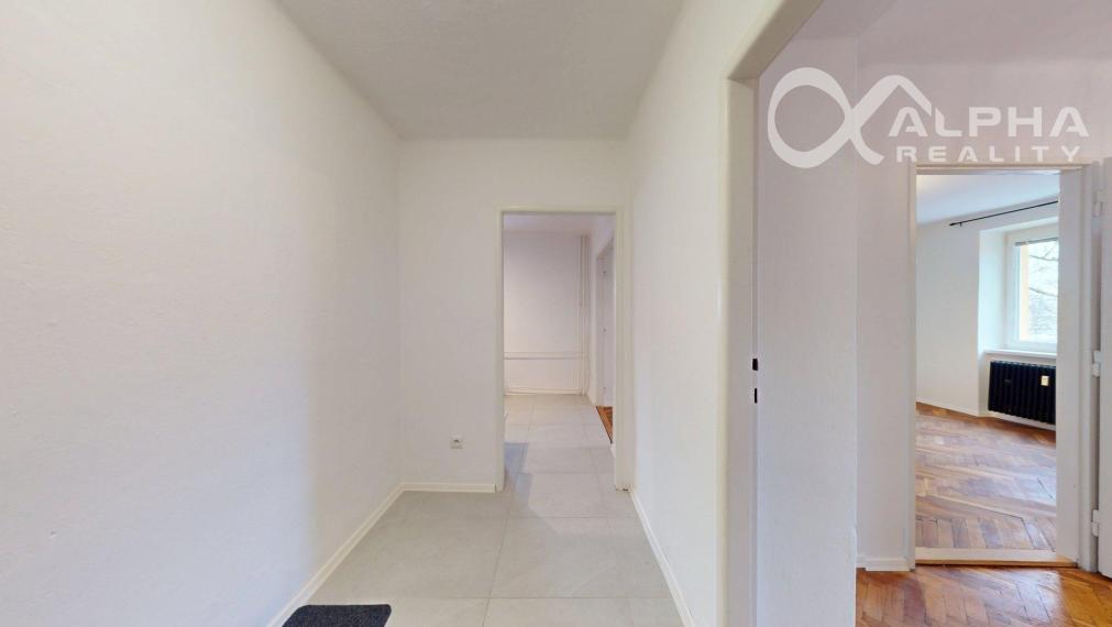 Prenájom 2 izbový byt s balkónom, centrum, Spišská Nová Ves