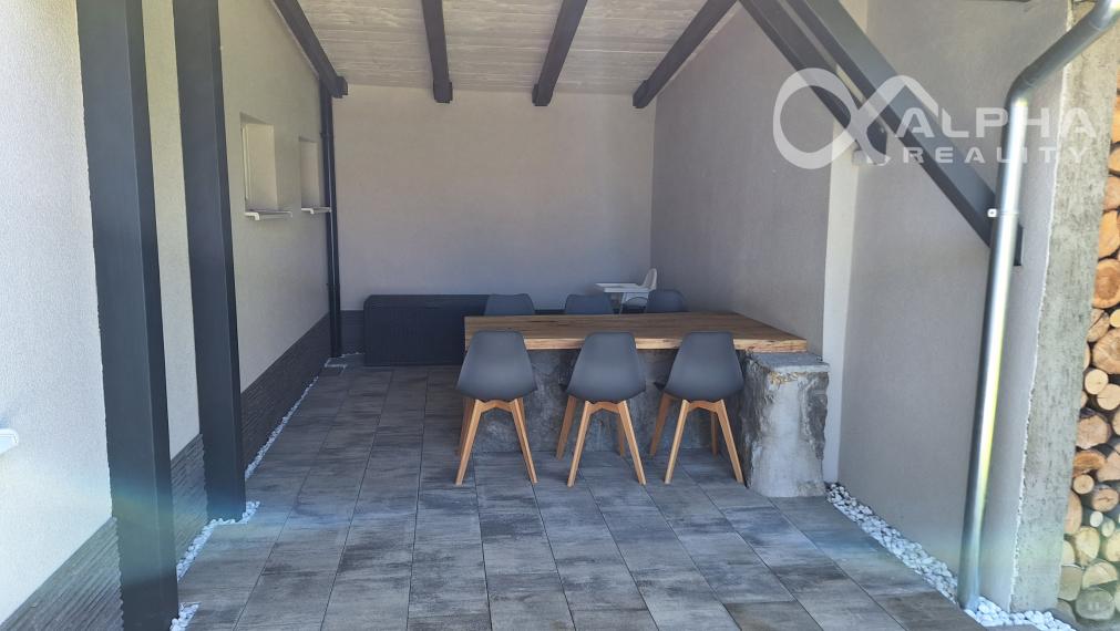 EXKLUZÍVNE Rodinný dom, 2 bytové jednotky, Spišská Nová Ves